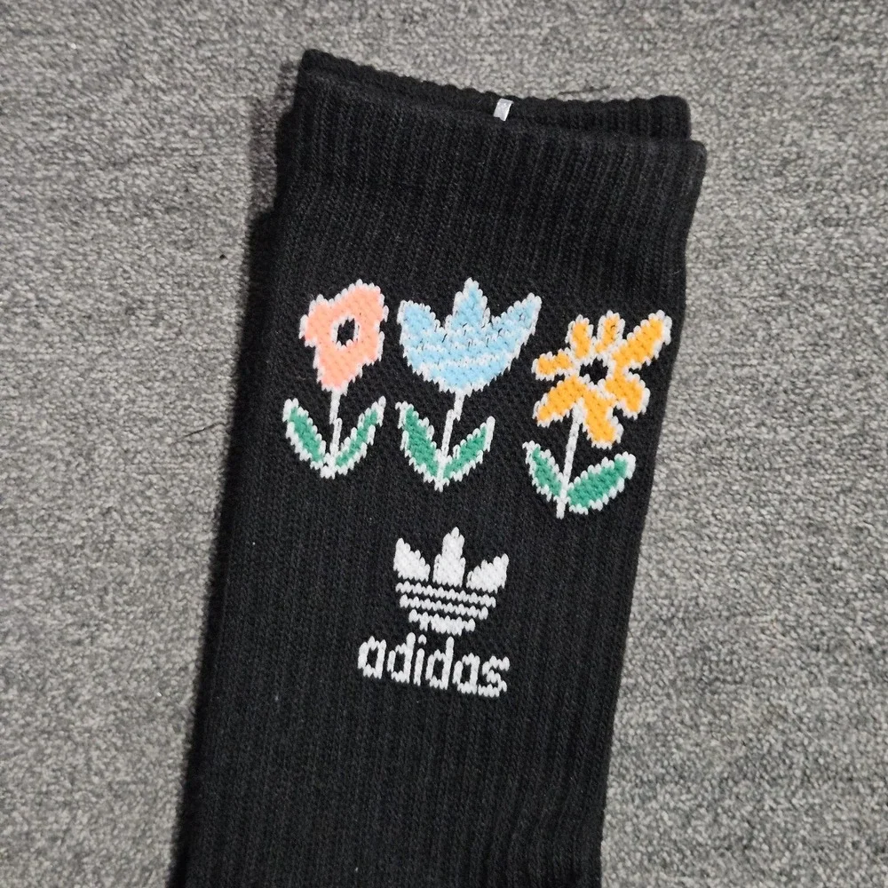 adidas Originals adidas floral